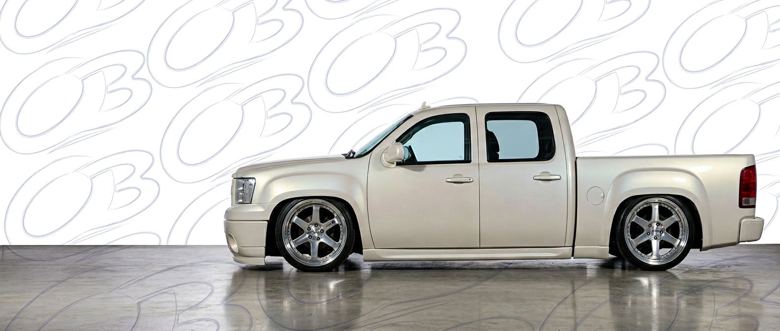 Detailed view of 2013 GMC Sierra 2013 featuring lightweight, durable construction.