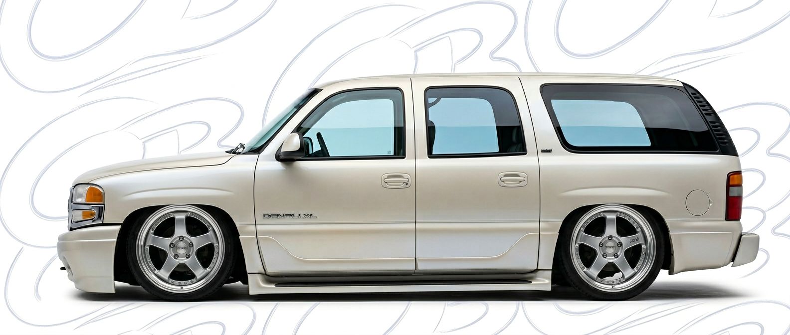 High-quality 2002 GMC Yukon Denali XL 2002 exterior shot with professional studio lighting.