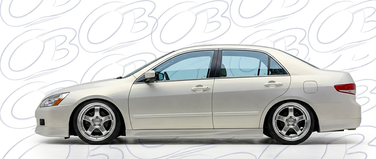 Front-angle view of 2006 Honda Accord 2006 - Durable and stylish exterior enhancement.