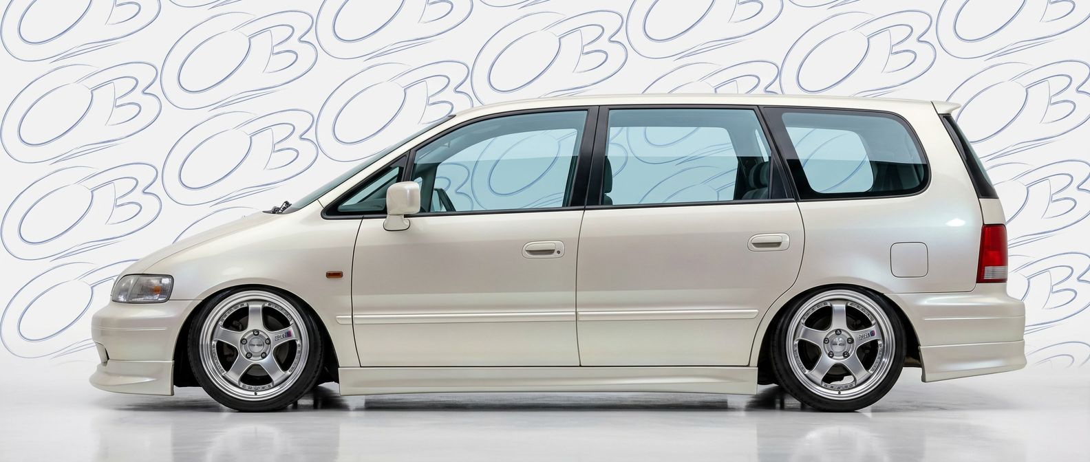 Custom 1999 for 1999 Honda Odyssey - Premium aerodynamic automotive body parts.