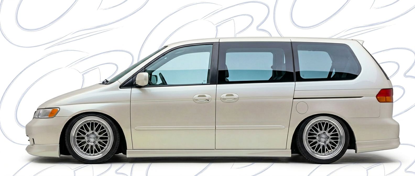 Aerodynamic 2000 Honda Odyssey 2000 - Sleek design for enhanced vehicle styling.