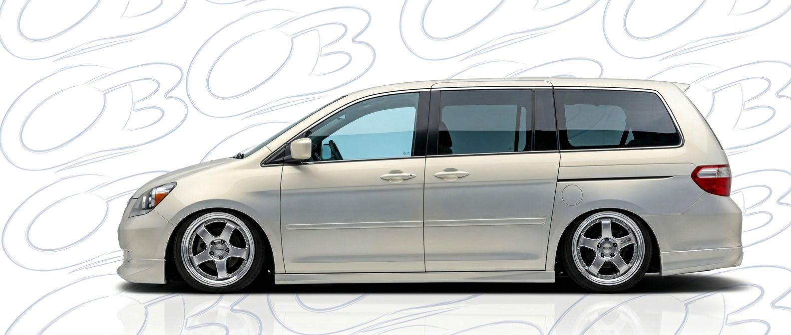 Top-tier 2006 Honda Odyssey 2006 featuring a high-gloss finish and carbon fiber weave.