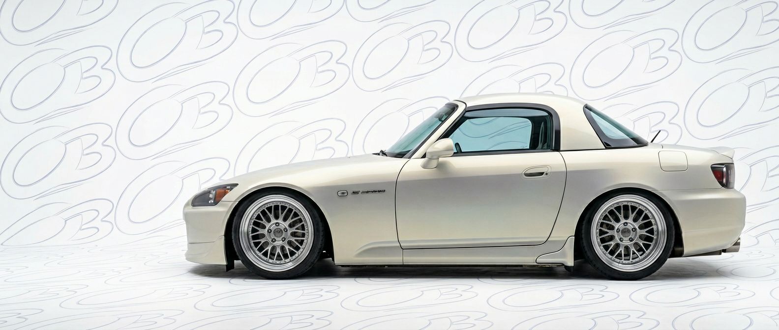 Aggressive 2007 Honda S2000 2007 styling to enhance your vehicle's aesthetic.