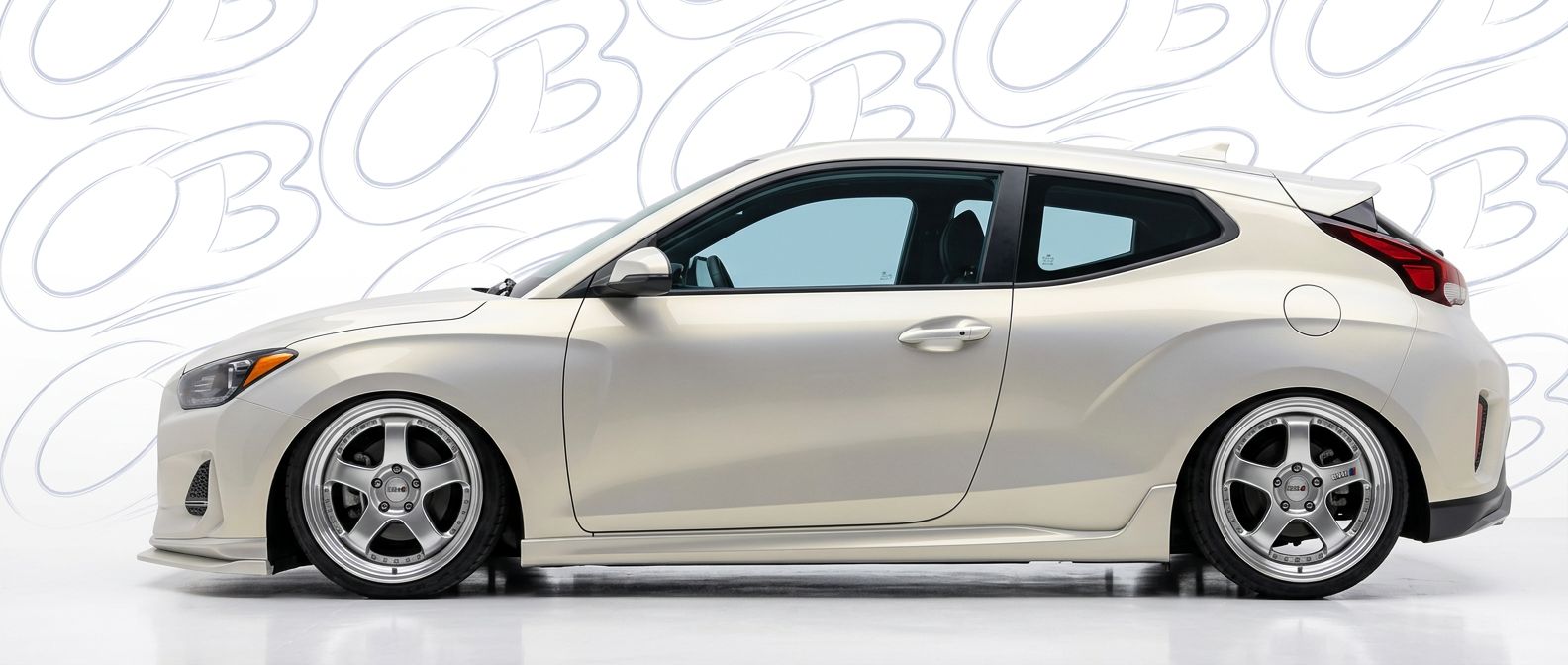 Hyundai Veloster 2022 - Bodykits, Bumpers, Fenders and more... Custom 2022 for 2022 Hyundai Veloster - Premium aerodynamic automotive body parts.