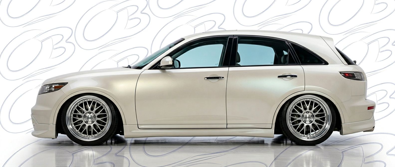 Front-angle view of 2003 Infiniti FX 2003 - Durable and stylish exterior enhancement.