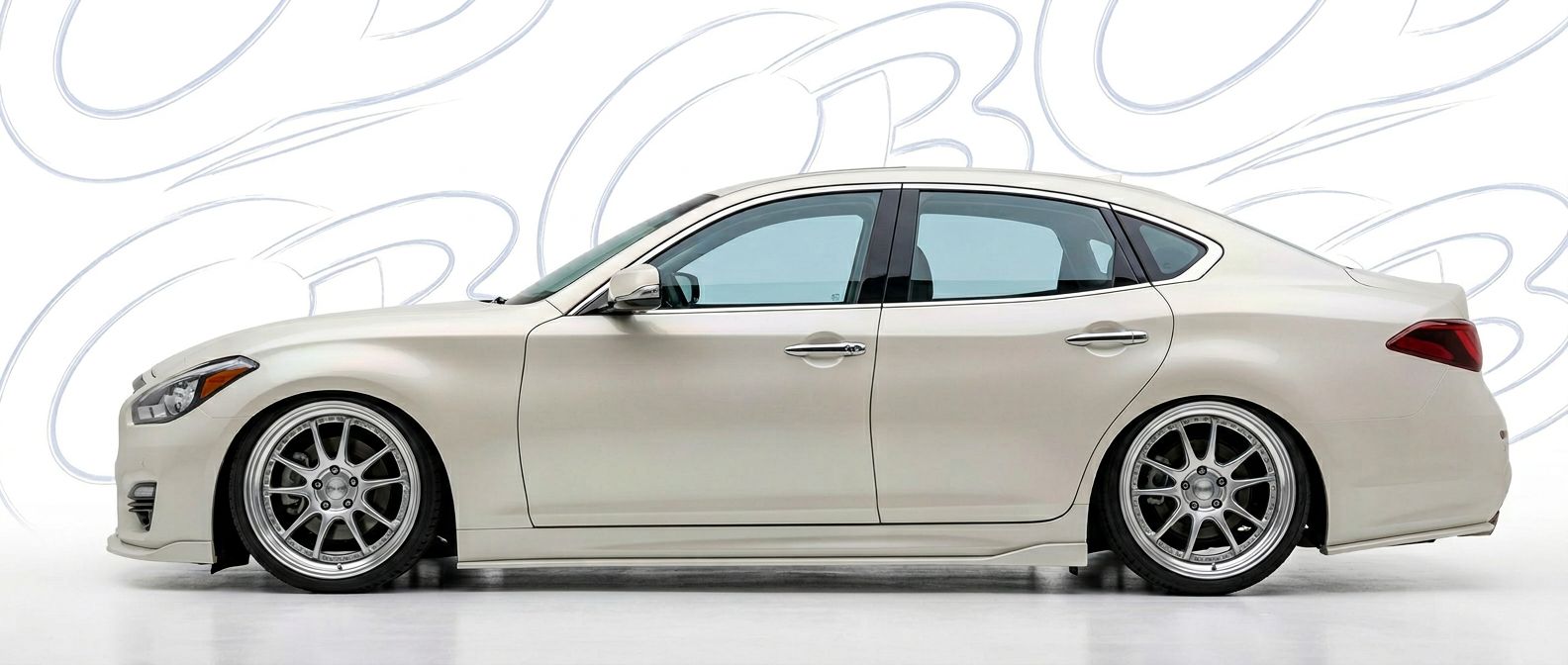 Professional automotive photography of a 2017 Infiniti M with high-fidelity 2017.