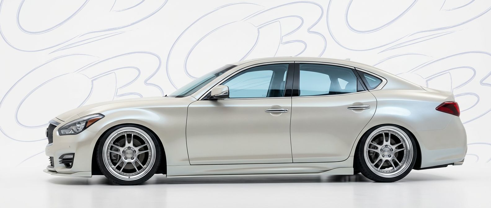 Aerodynamic 2020 Infiniti M 2020 - Sleek design for enhanced vehicle styling.