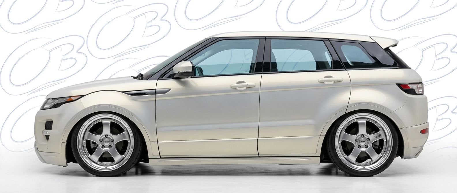Custom 2012 for 2012 Land Rover Range Rover Evoque - Premium aerodynamic automotive body parts.
