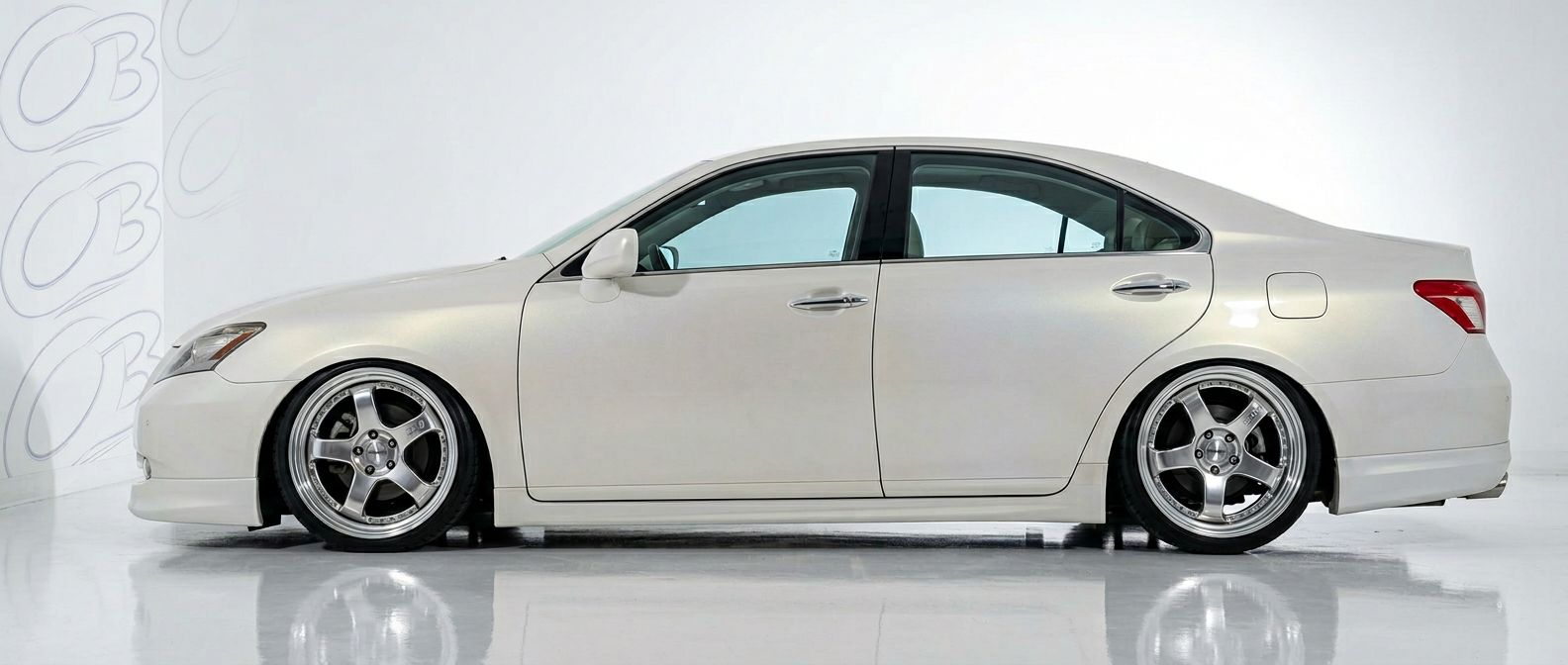 Performance 2009 upgrade for 2009 Lexus ES Series automotive enthusiasts and racers.