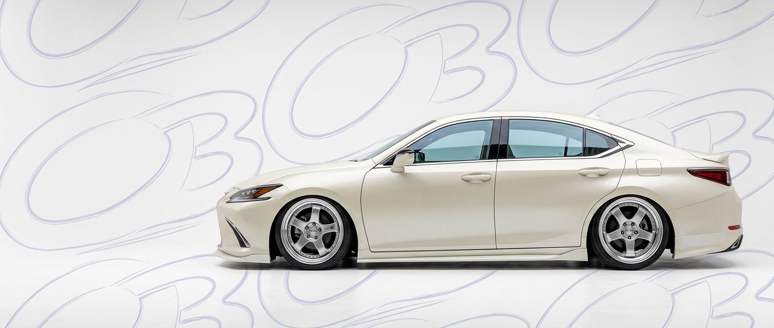 Aerodynamic  Lexus ES Series ES Series - Sleek design for enhanced vehicle styling.