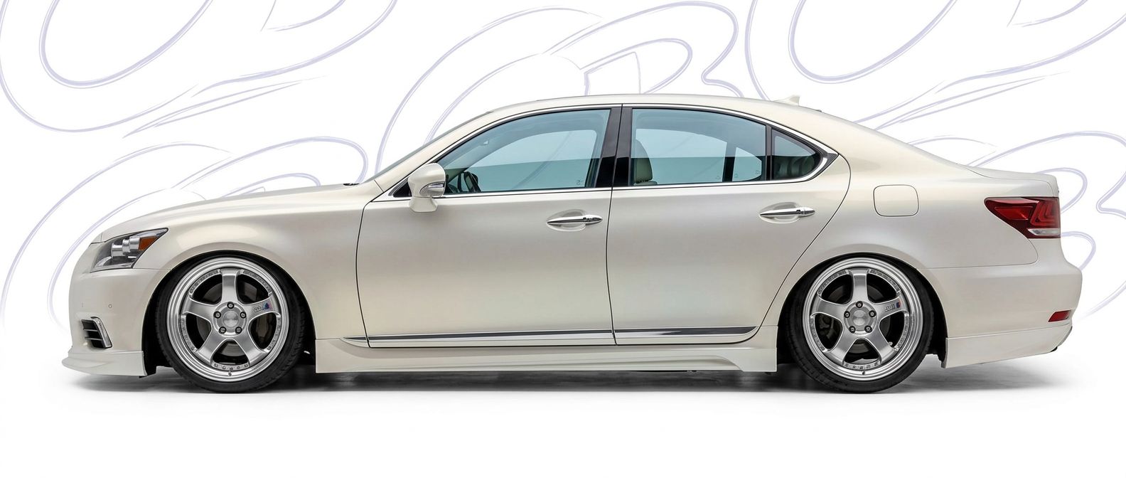 Aerodynamic 2013 Lexus LS460 2013 - Sleek design for enhanced vehicle styling.