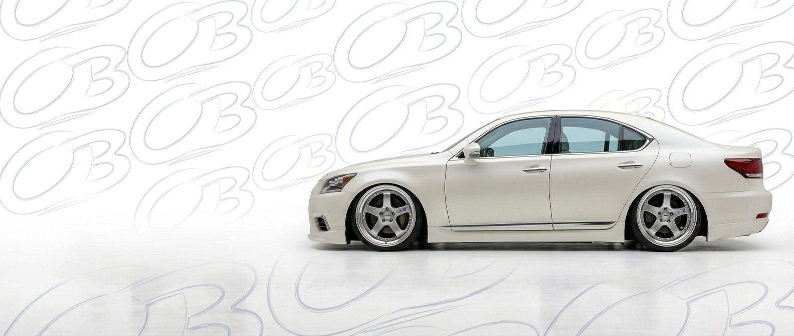 Aerodynamic 2017 Lexus LS460 2017 - Sleek design for enhanced vehicle styling.