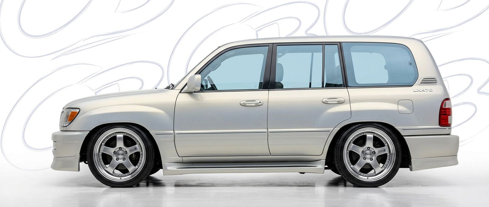 Detailed view of 2000 Lexus LX470 2000 featuring lightweight, durable construction.