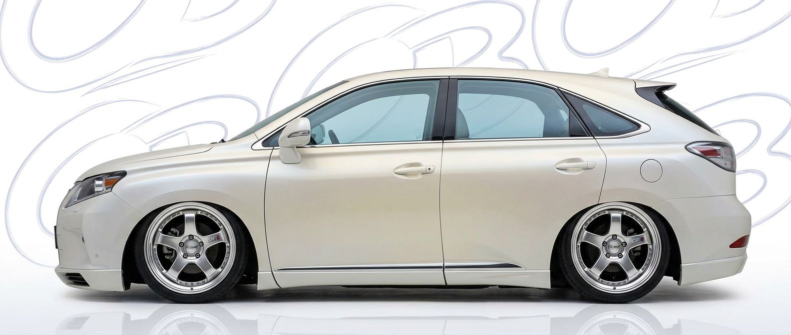Detailed view of 2013 Lexus RX450 2013 featuring lightweight, durable construction.