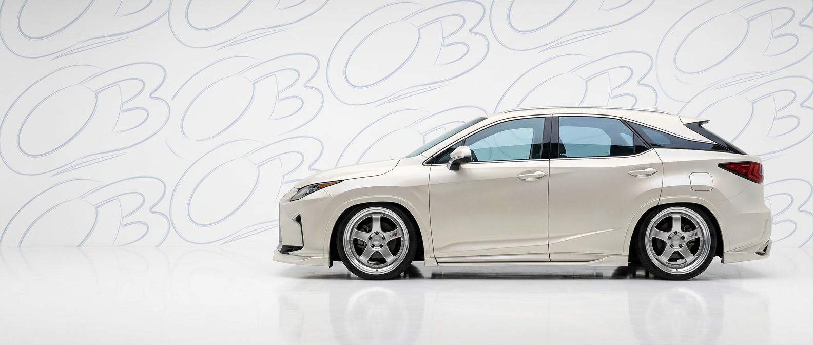 Detailed view of 2017 Lexus RX450 2017 featuring lightweight, durable construction.