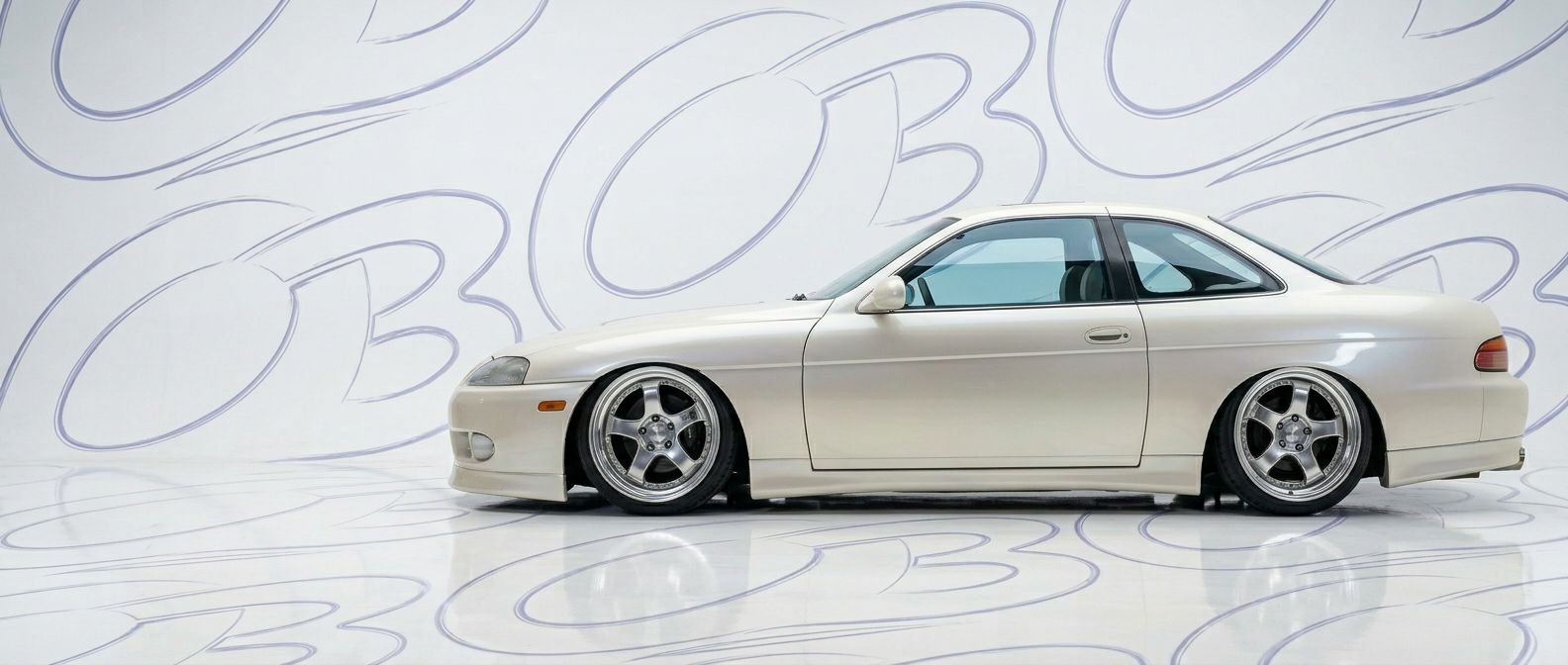 Aggressive 1998 Lexus SC Series 1998 styling to enhance your vehicle's aesthetic.