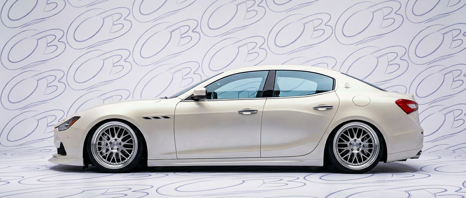 Aggressive 2016 Maserati Ghibli 2016 styling to enhance your vehicle's aesthetic.