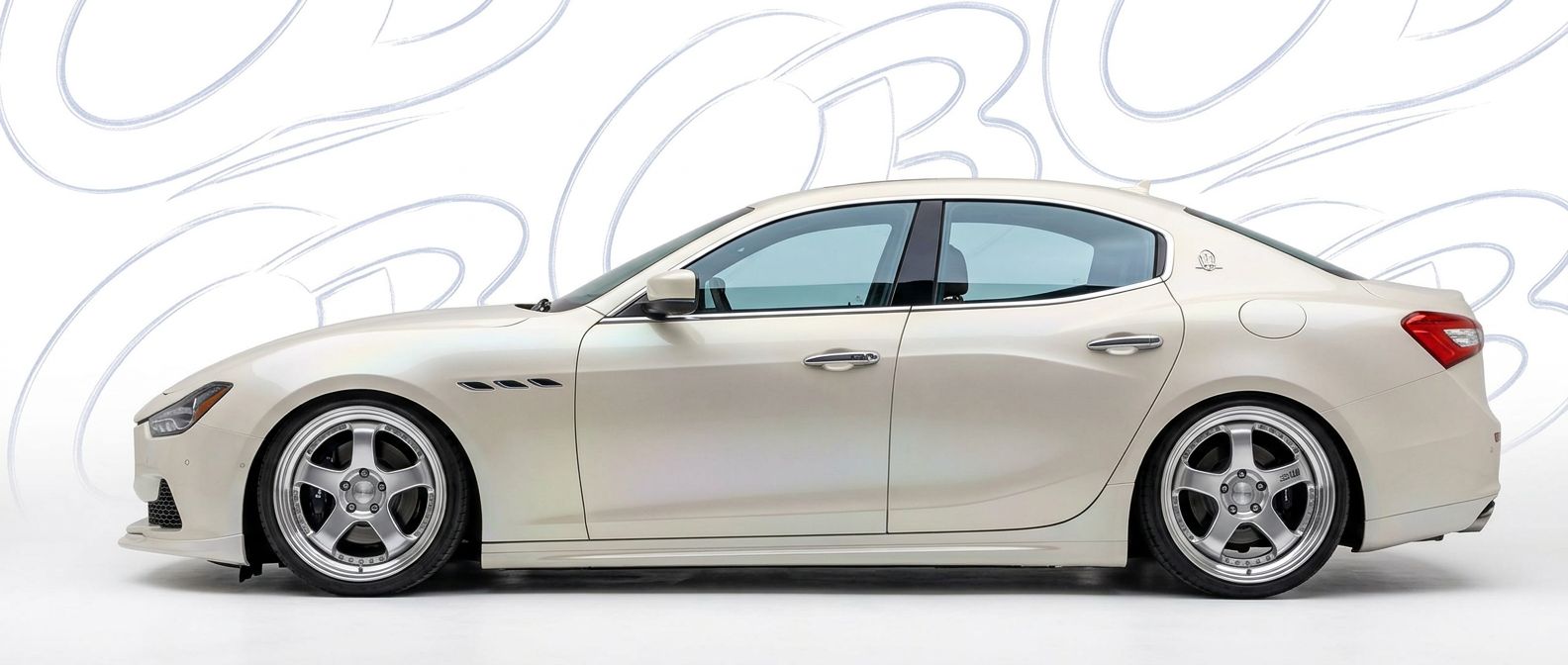 Aggressive 2017 Maserati Ghibli 2017 styling to enhance your vehicle's aesthetic.