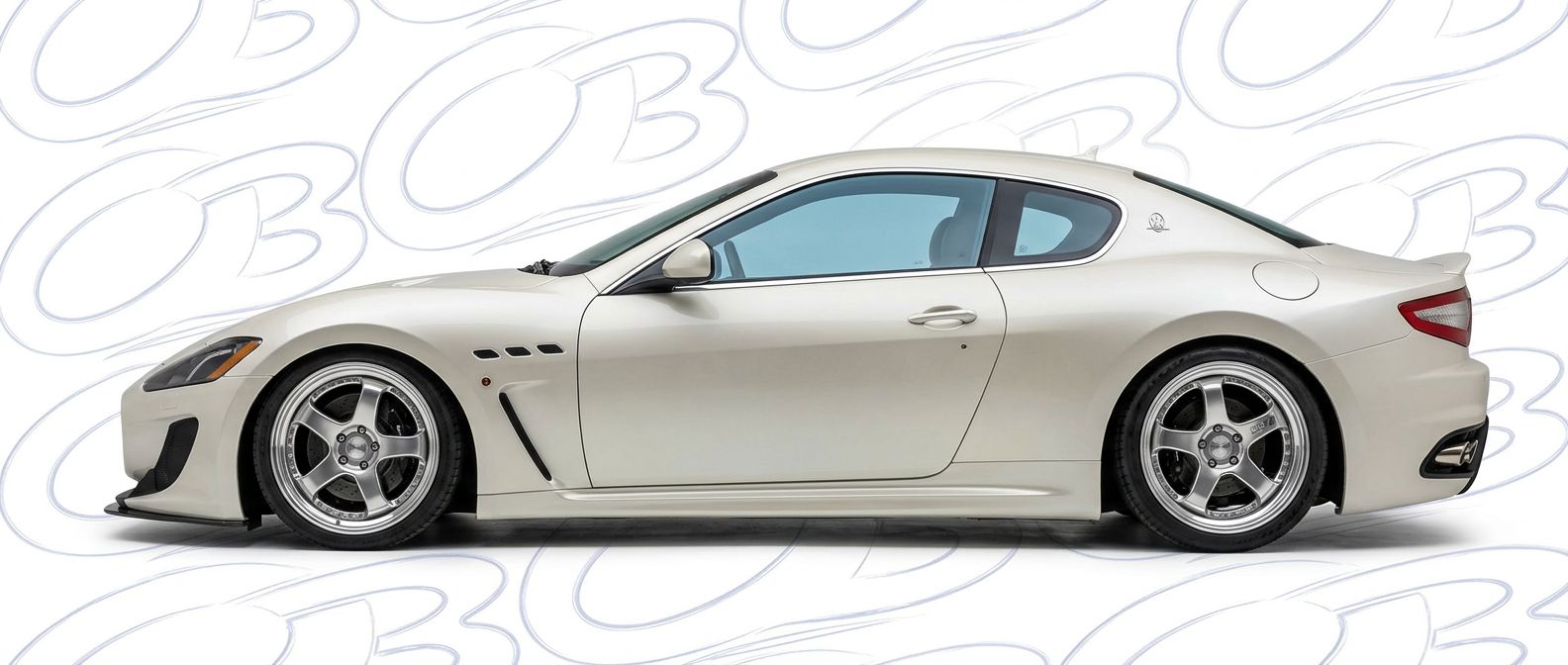 Top-tier 2015 Maserati GranTurismo 2015 featuring a high-gloss finish and carbon fiber weave.