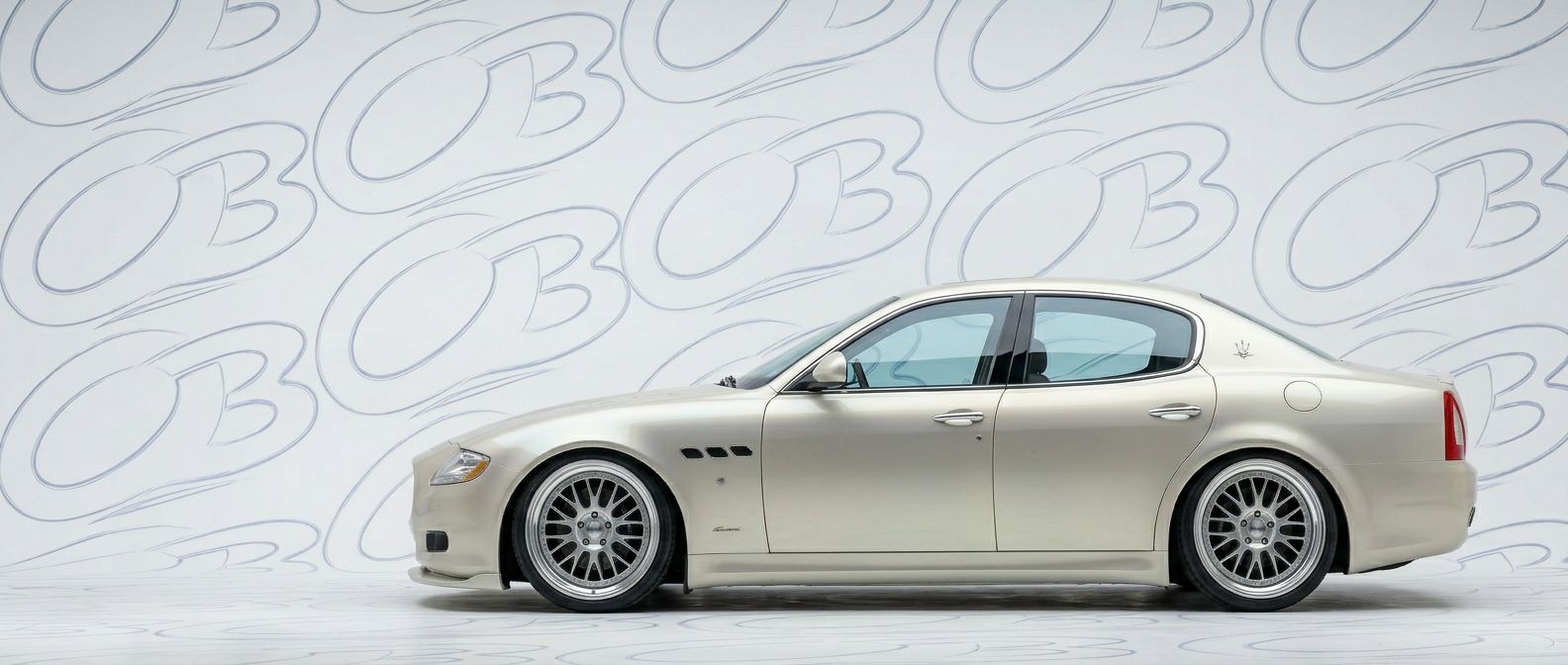 High-quality 2005 Maserati Quattroporte 2005 exterior shot with professional studio lighting.