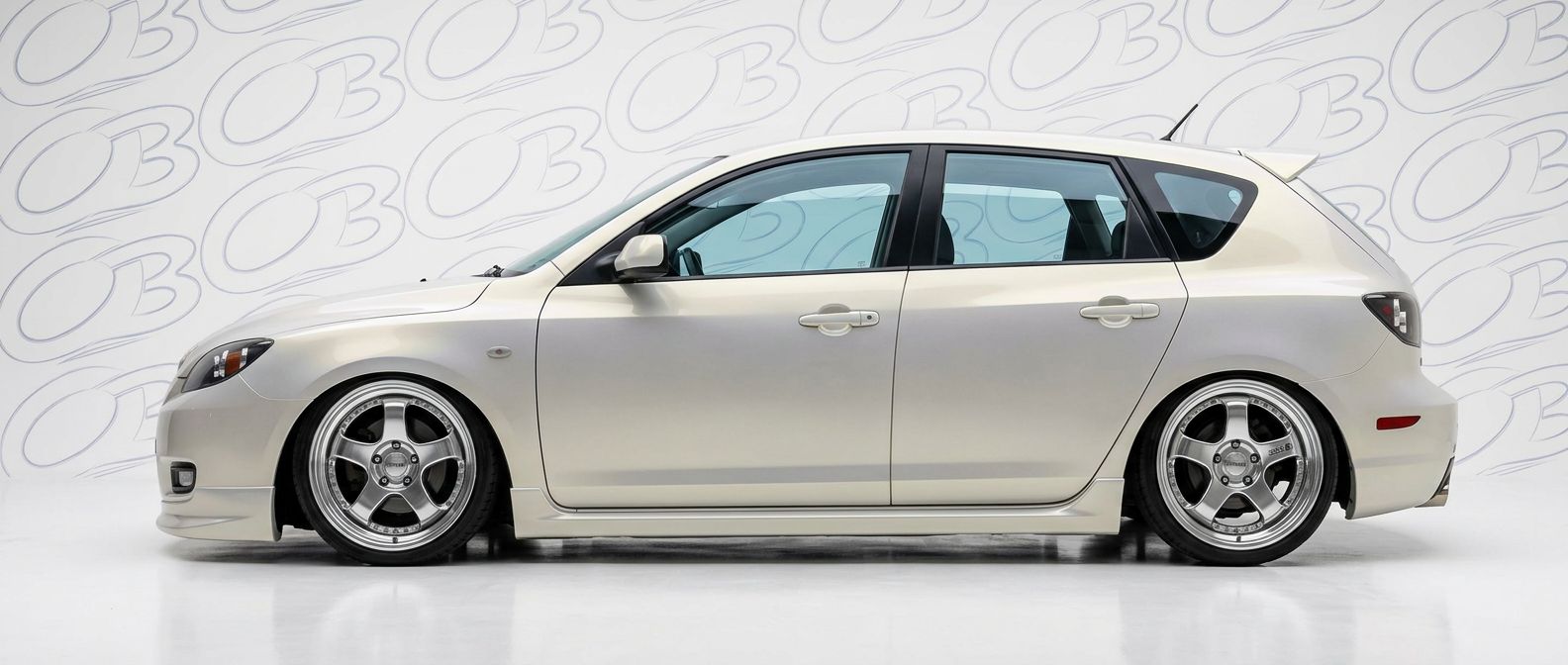 Detailed view of 2005 Mazda 3 2005 featuring lightweight, durable construction.