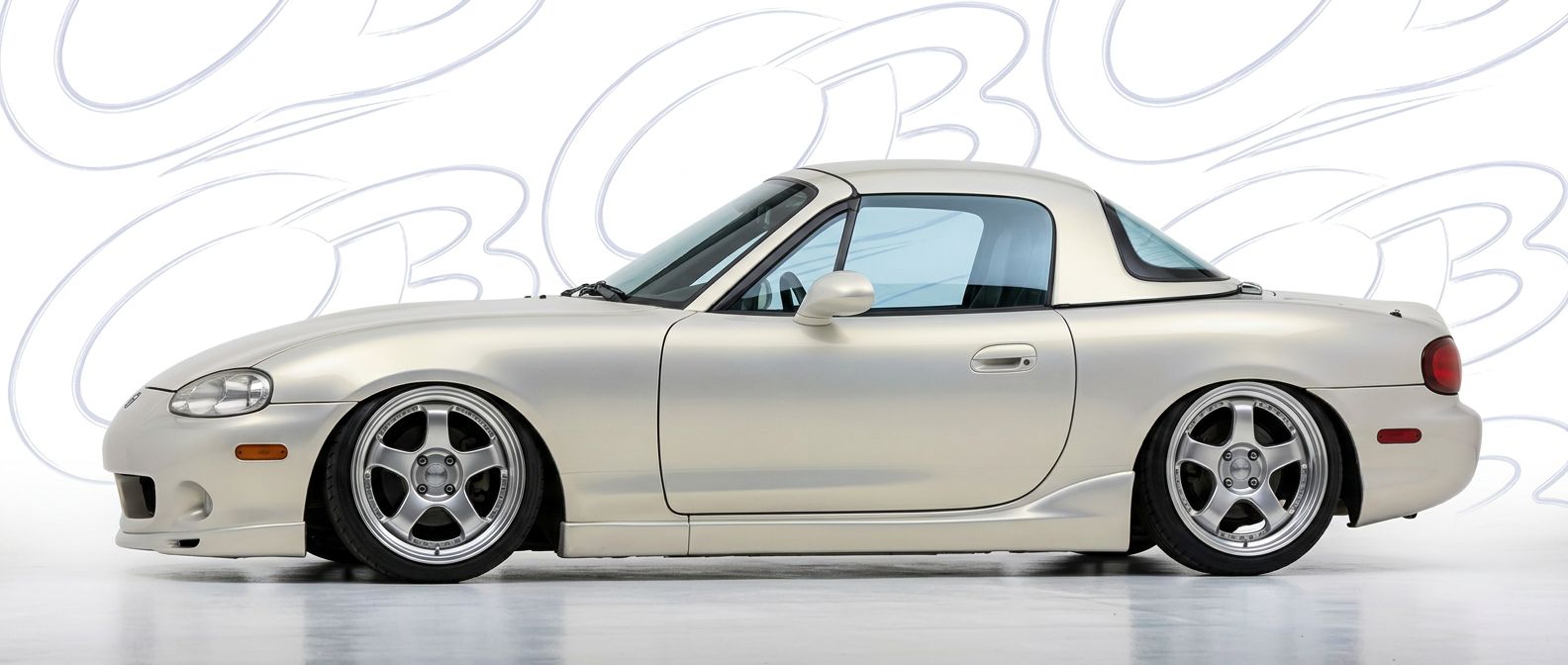 Aggressive 2005 Mazda Miata 2005 styling to enhance your vehicle's aesthetic.