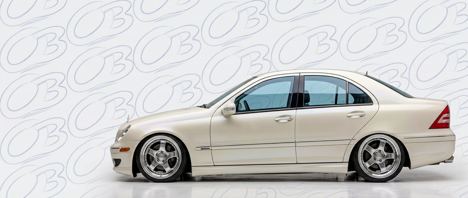 Aerodynamic 2001 Mercedes-Benz C-Class 2001 - Sleek design for enhanced vehicle styling.