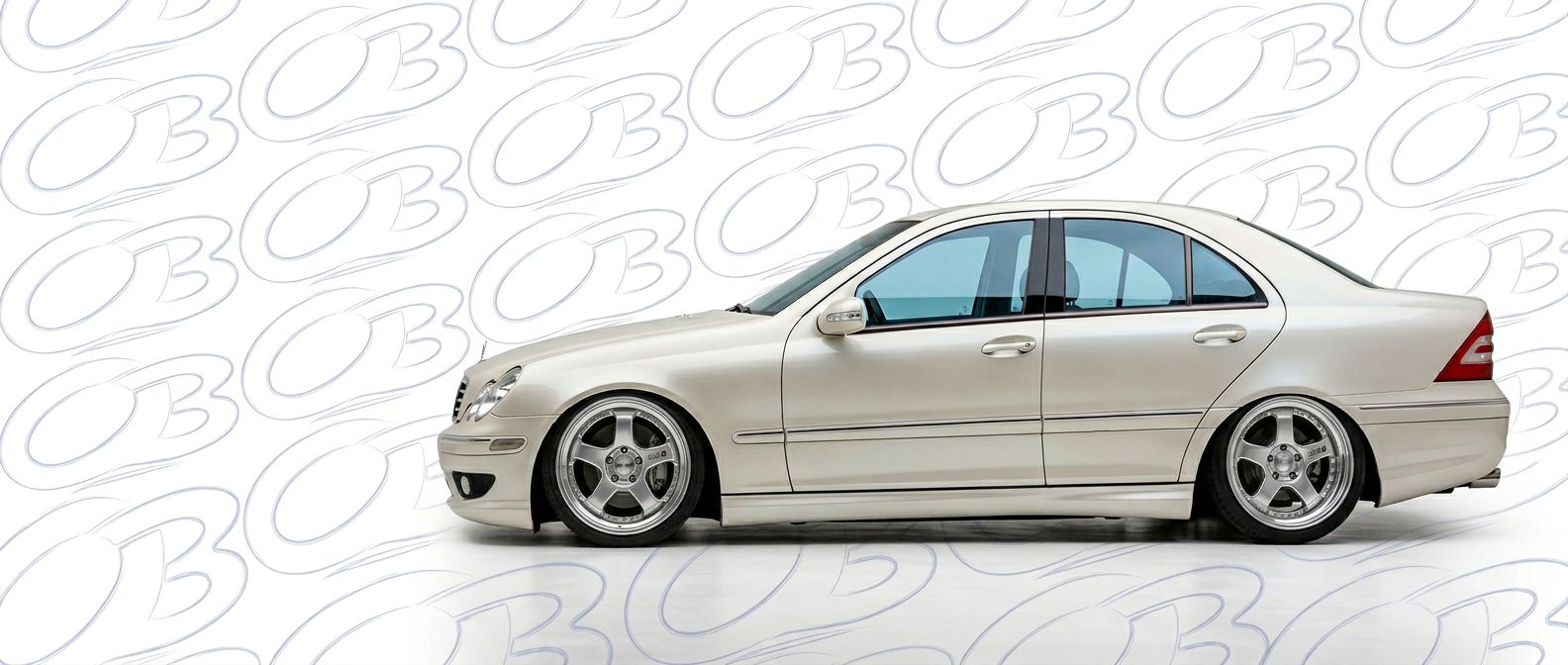 Aerodynamic 2005 Mercedes-Benz C-Class 2005 - Sleek design for enhanced vehicle styling.