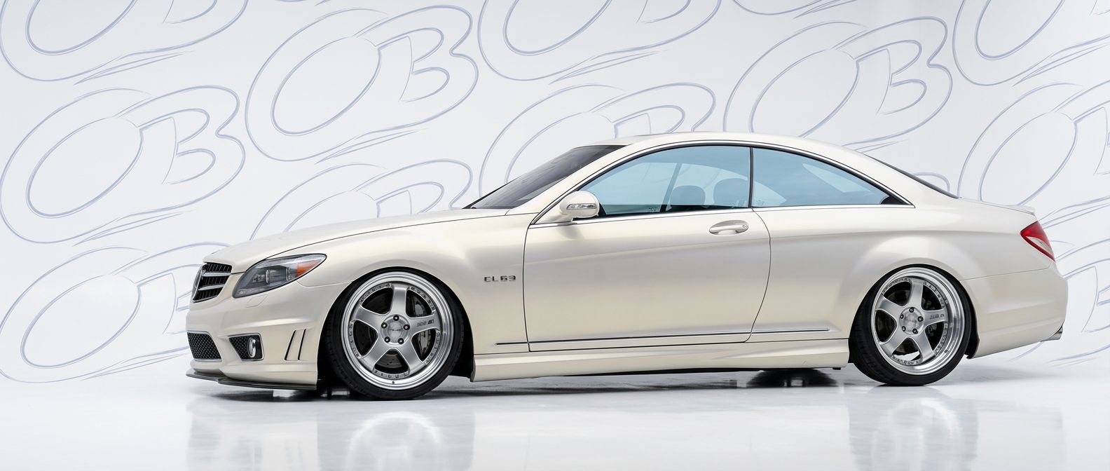 High-quality 2007 Mercedes-Benz CL63 AMG 2007 exterior shot with professional studio lighting.