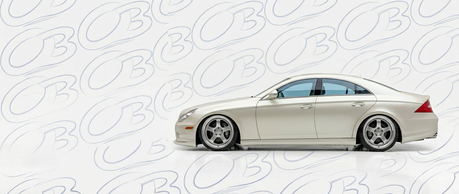 Mercedes-Benz CLS-Class 2009 - Bodykits, Bumpers, Fenders and more... Professional automotive photography of a 2009 Mercedes-Benz CLS-Class with high-fidelity 2009.