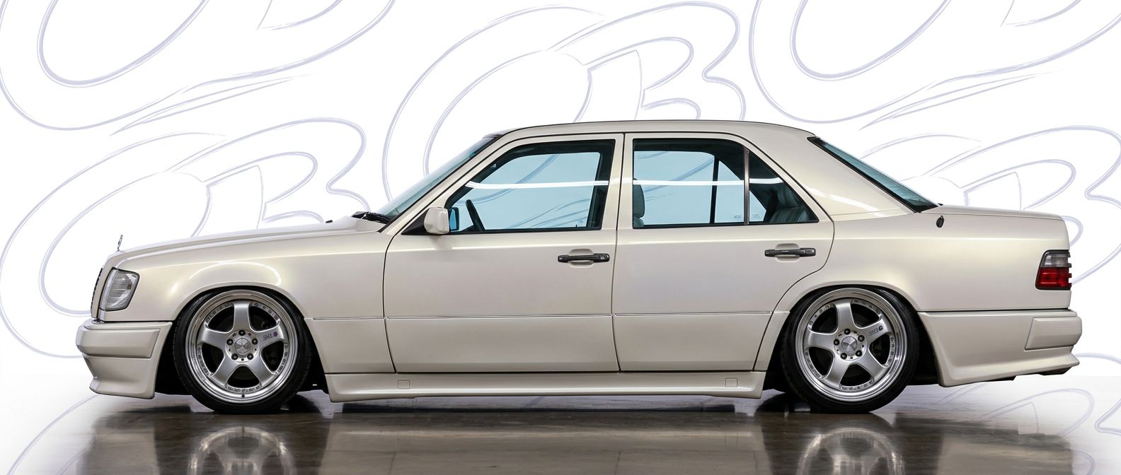 Front-angle view of 1991 Mercedes-Benz E-Class 1991 - Durable and stylish exterior enhancement.