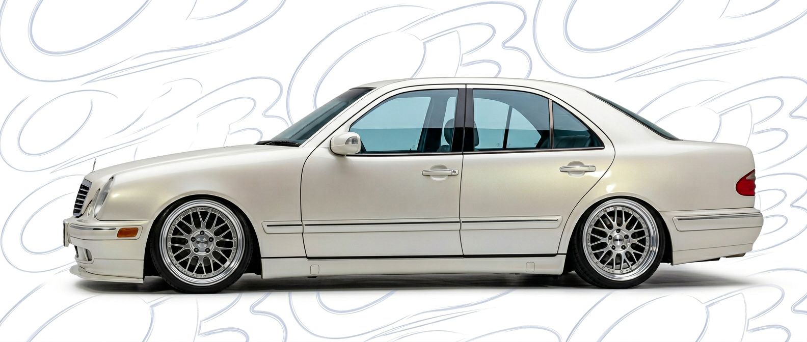 Aerodynamic 2001 Mercedes-Benz E-Class 2001 - Sleek design for enhanced vehicle styling.
