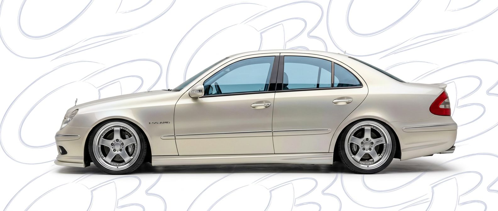 Aggressive 2009 Mercedes-Benz E55 AMG 2009 styling to enhance your vehicle's aesthetic.