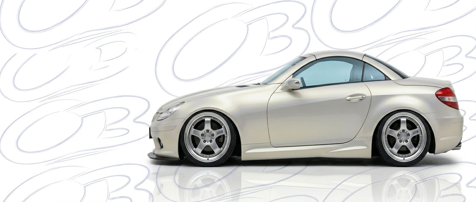 Aggressive  Mercedes-Benz SLK-Class SLK-Class styling to enhance your vehicle's aesthetic.