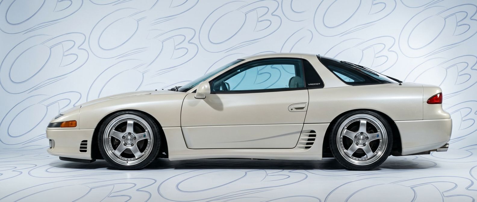 Aggressive  Mitsubishi 3000GT 3000GT styling to enhance your vehicle's aesthetic.