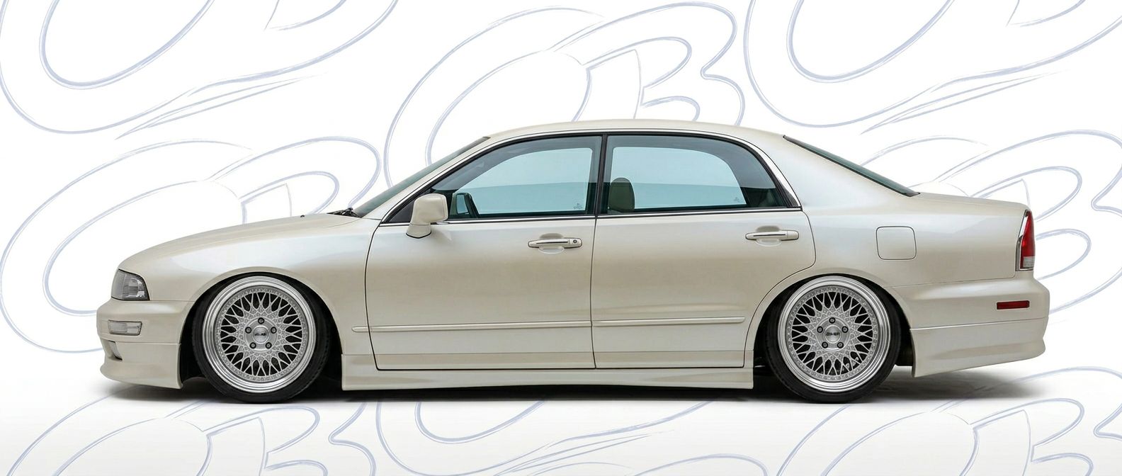 Aerodynamic 2002 Mitsubishi Diamante 2002 - Sleek design for enhanced vehicle styling.