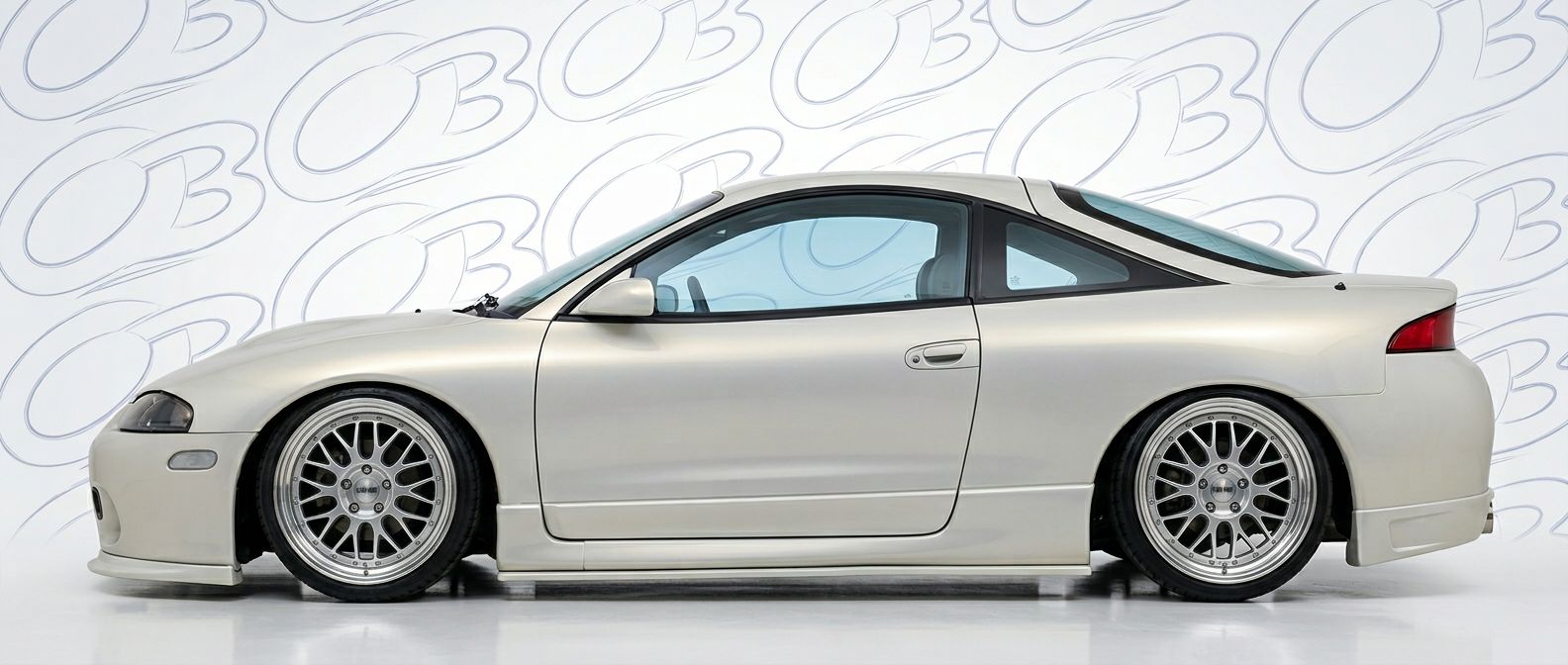 Detailed view of 1999 Mitsubishi Eclipse 1999 featuring lightweight, durable construction.