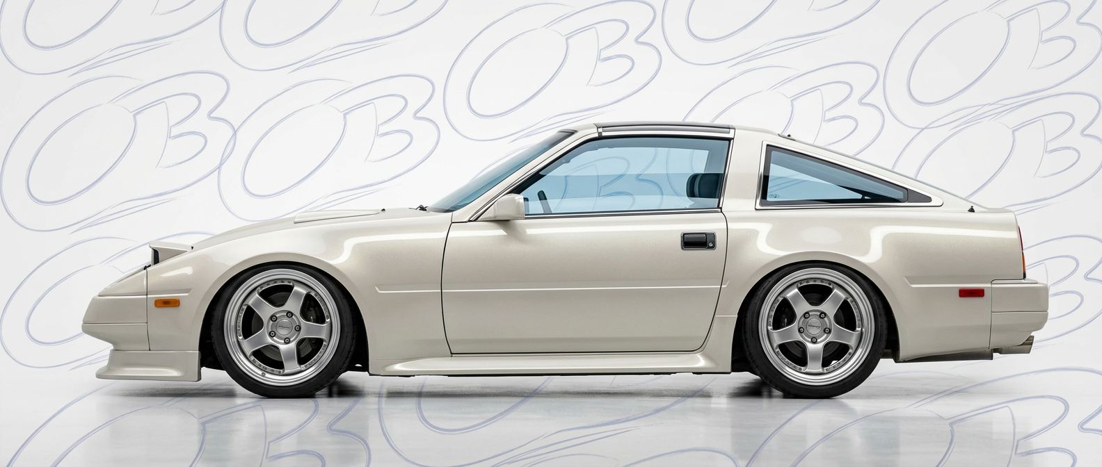 Detailed view of 1985 Nissan 300ZX 1985 featuring lightweight, durable construction.