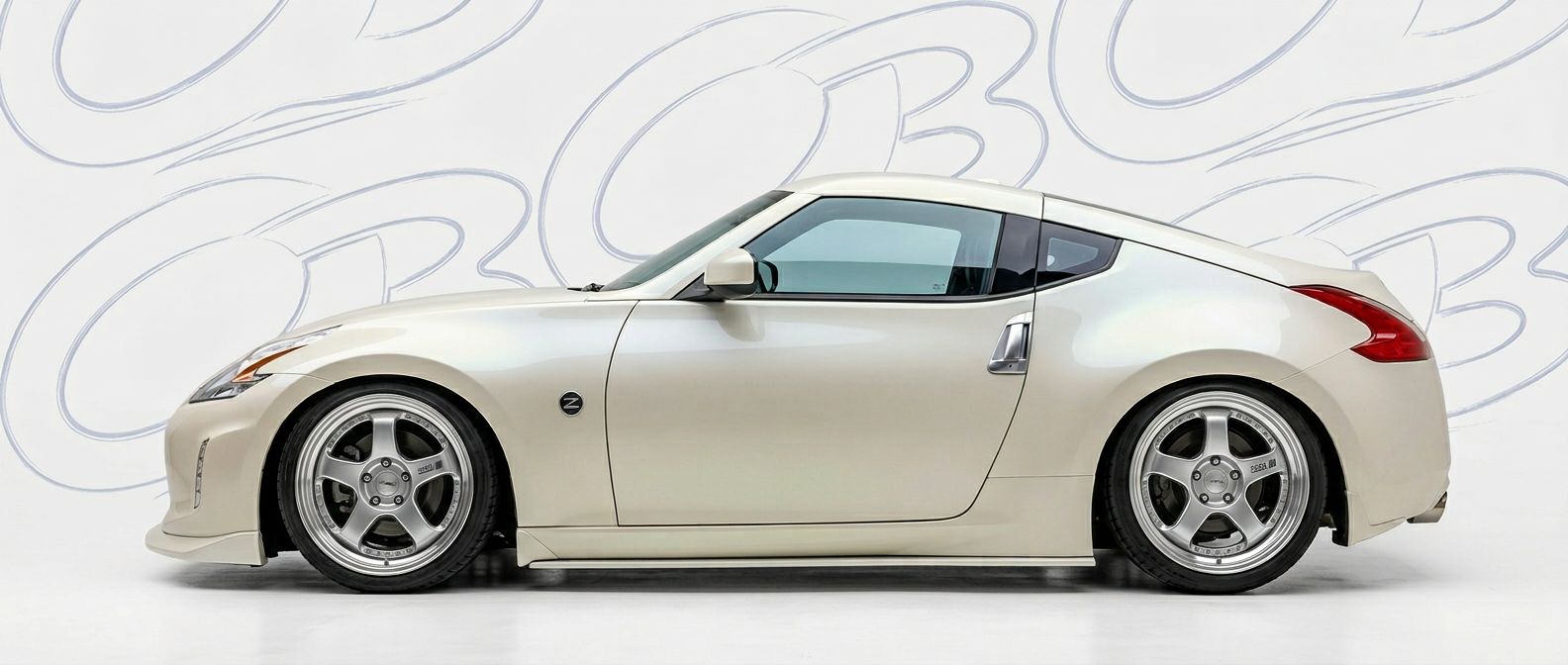Detailed view of 2015 Nissan 370Z 2015 featuring lightweight, durable construction.