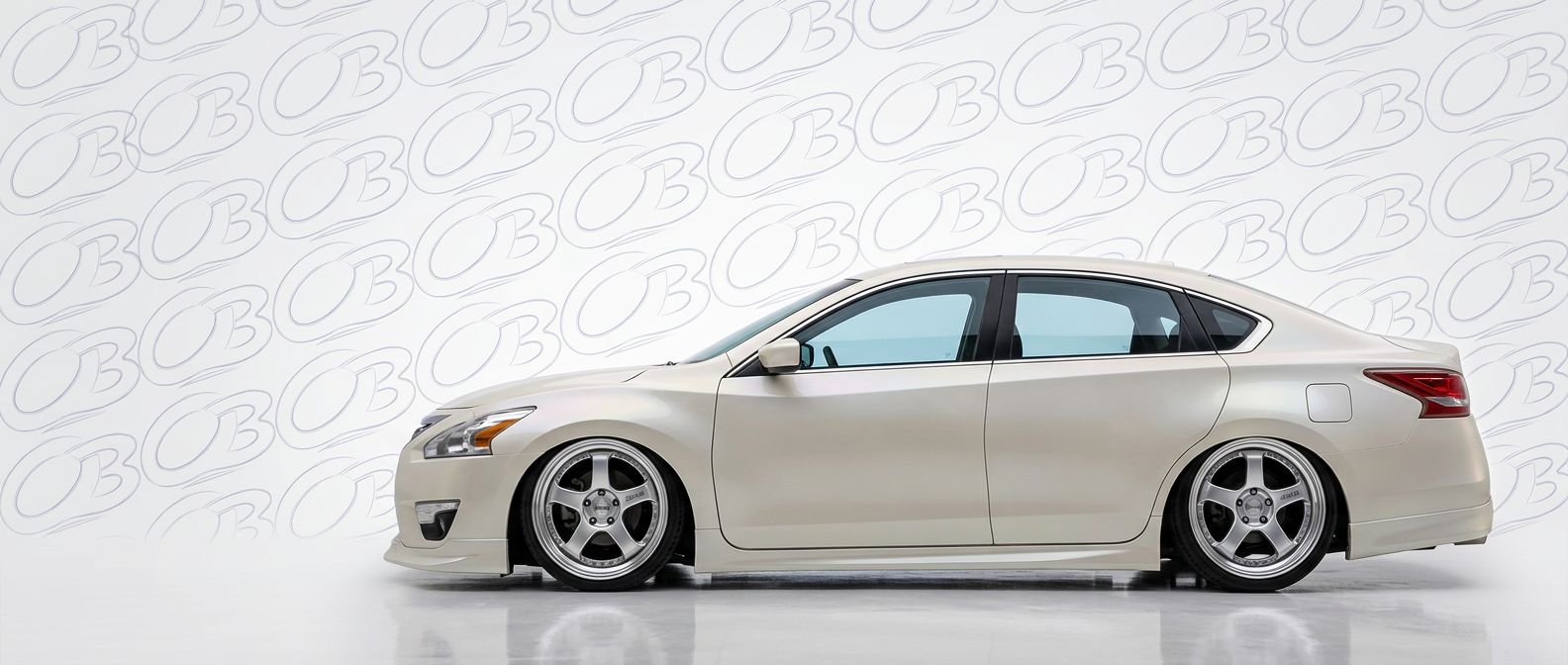 Aggressive 2013 Nissan Altima 2013 styling to enhance your vehicle's aesthetic.