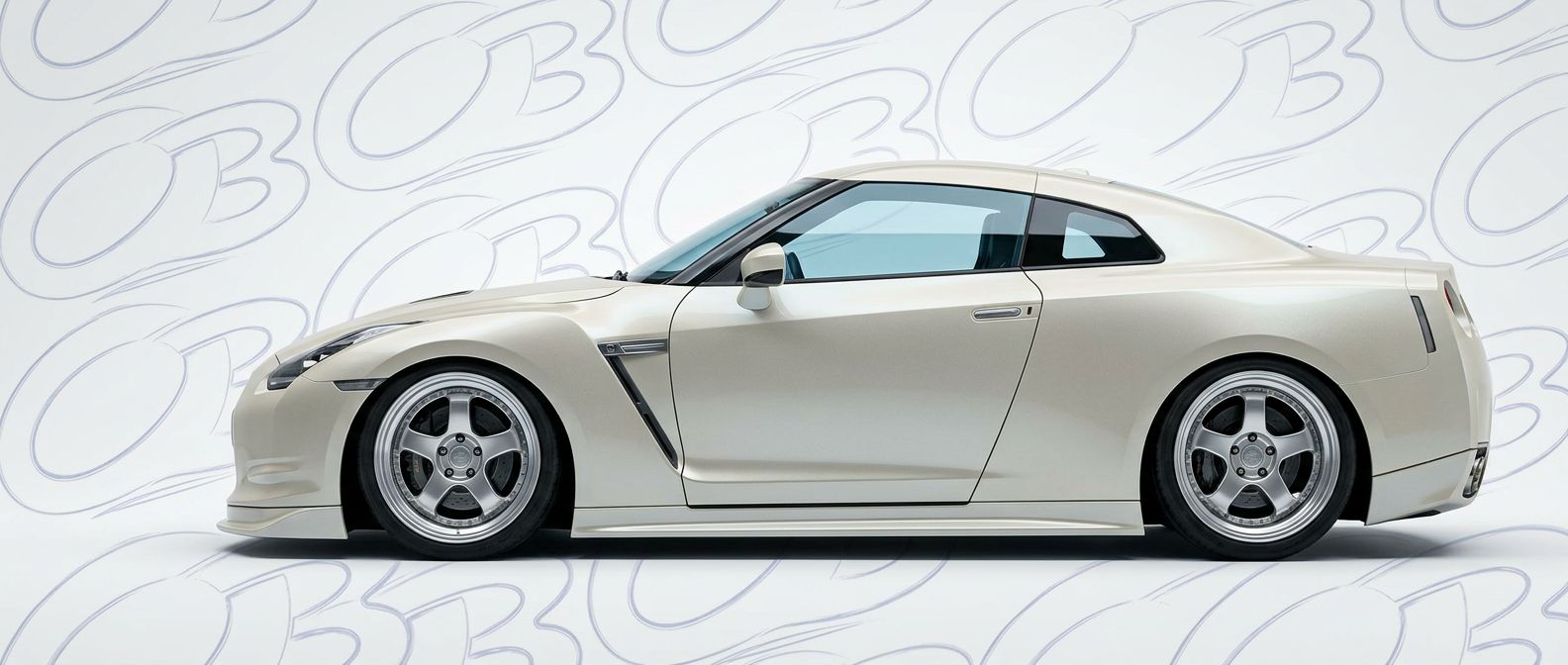 Aggressive 2007 Nissan GT-R 2007 styling to enhance your vehicle's aesthetic.