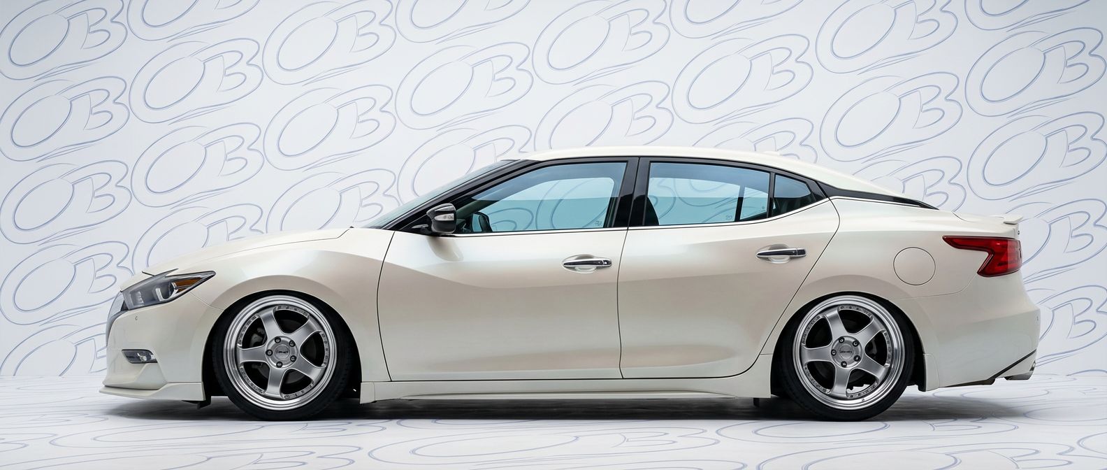 High-quality 2017 Nissan Maxima 2017 exterior shot with professional studio lighting.