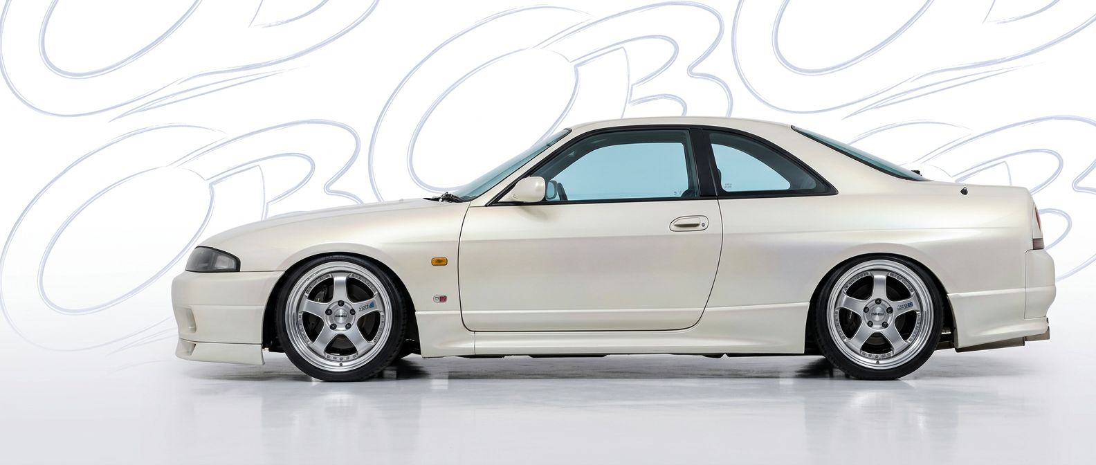 Aerodynamic 1996 Nissan Skyline 1996 - Sleek design for enhanced vehicle styling.