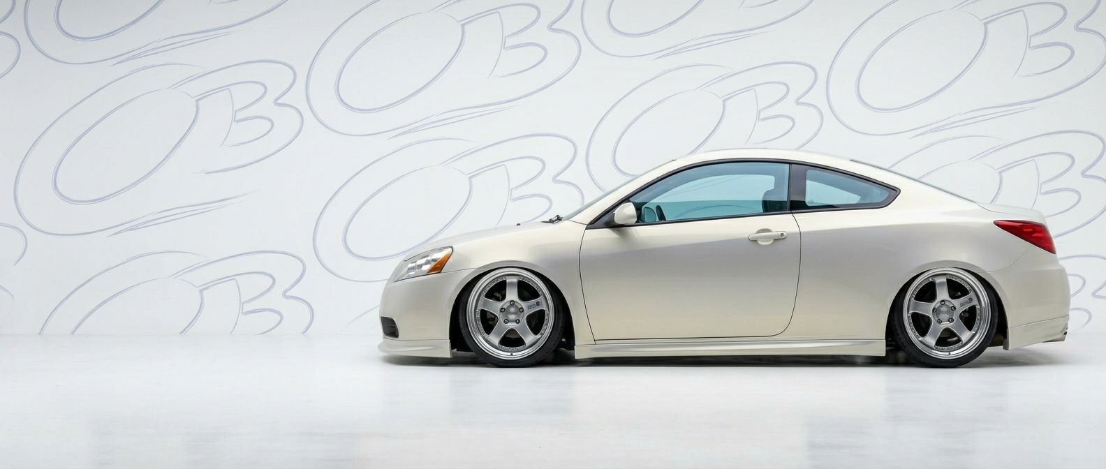Aggressive 2010 Pontiac G6 2010 styling to enhance your vehicle's aesthetic.