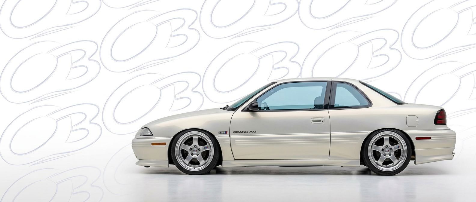 Aggressive 1996 Pontiac Grand Am 1996 styling to enhance your vehicle's aesthetic.