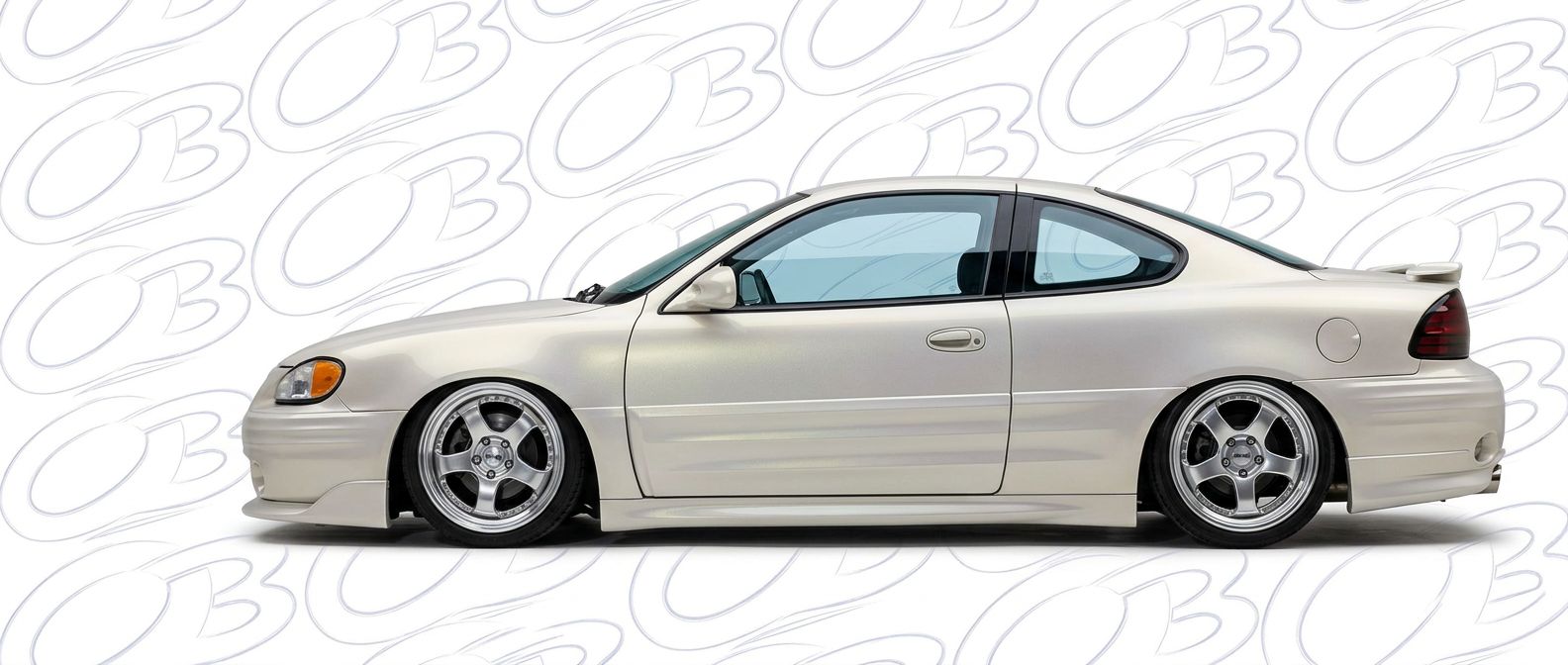 Front-angle view of  Pontiac Grand Am Grand Am - Durable and stylish exterior enhancement.