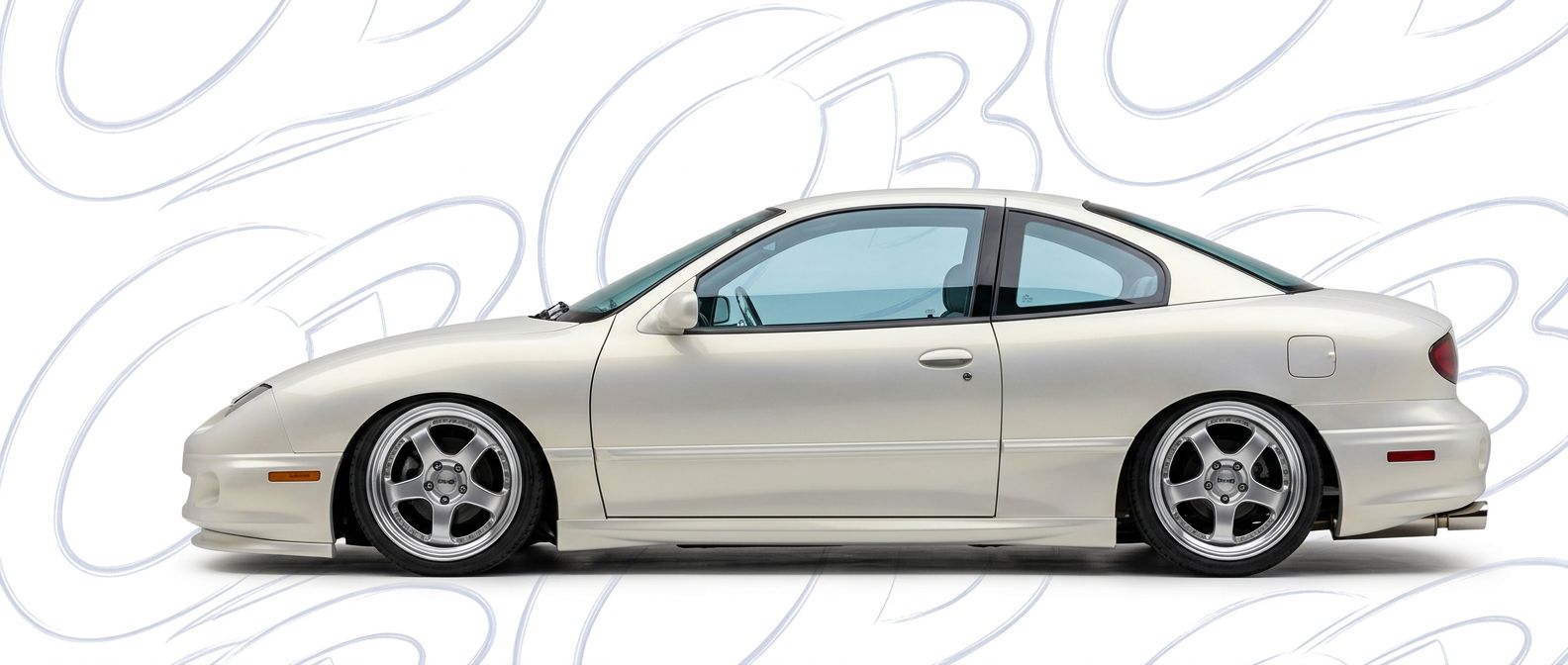 Aerodynamic 1998 Pontiac Sunfire 1998 - Sleek design for enhanced vehicle styling.