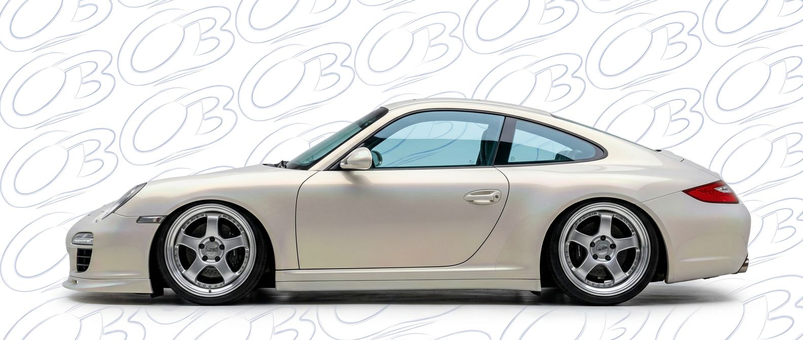 Custom 2010 for 2010 Porsche 911 - Premium aerodynamic automotive body parts.