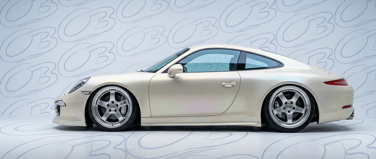 Top-tier 2014 Porsche 911 2014 featuring a high-gloss finish and carbon fiber weave.