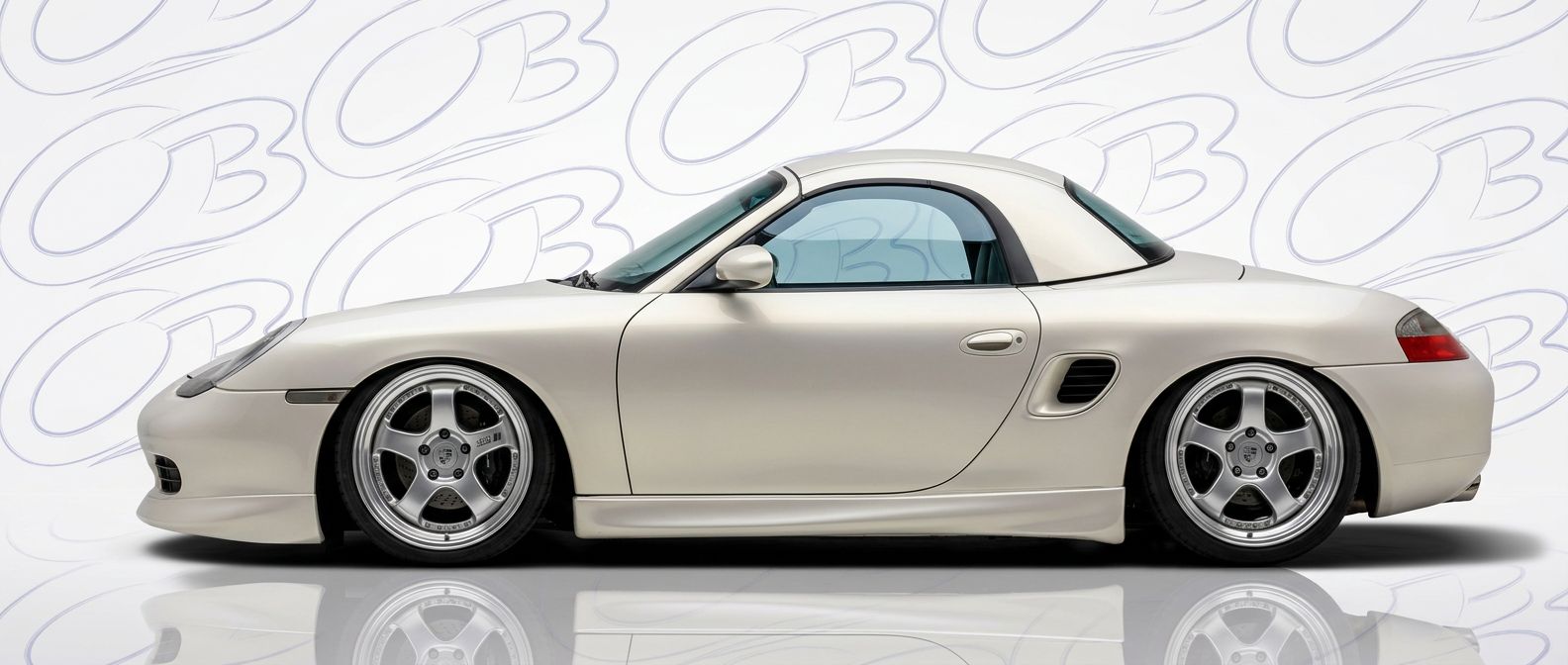 Detailed view of 1999 Porsche Boxster 1999 featuring lightweight, durable construction.